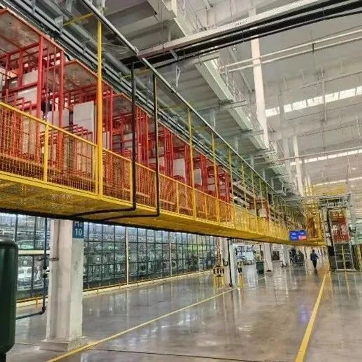 邱伏生 | 从“制造”到“智造”：供应链物流变革与挑战